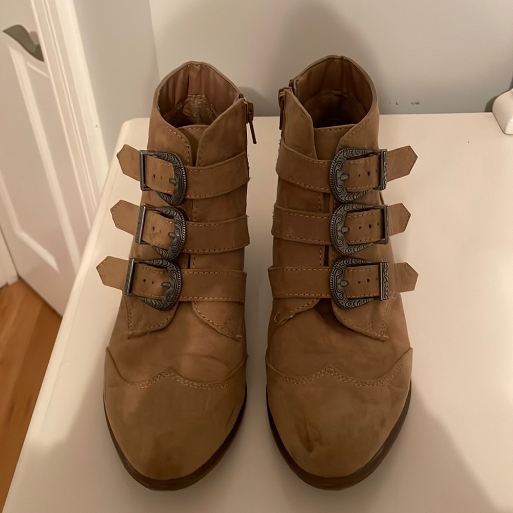 Woman’s heels